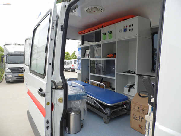 依維柯救護(hù)車,寶迪A37救護(hù)車 依維柯救護(hù)車,寶迪A37救護(hù)車